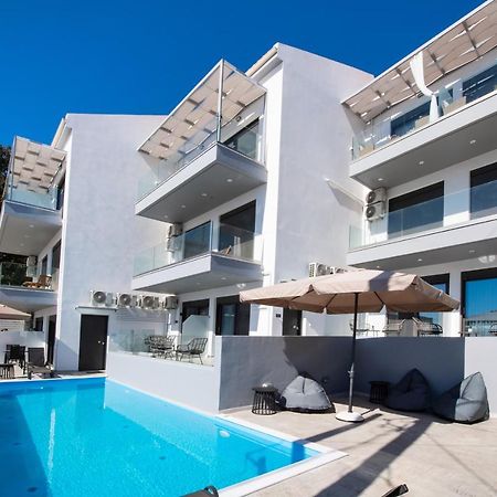 Angelica'S And Irene'S Design Apartments Swimming Pool Никиана Экстерьер фото